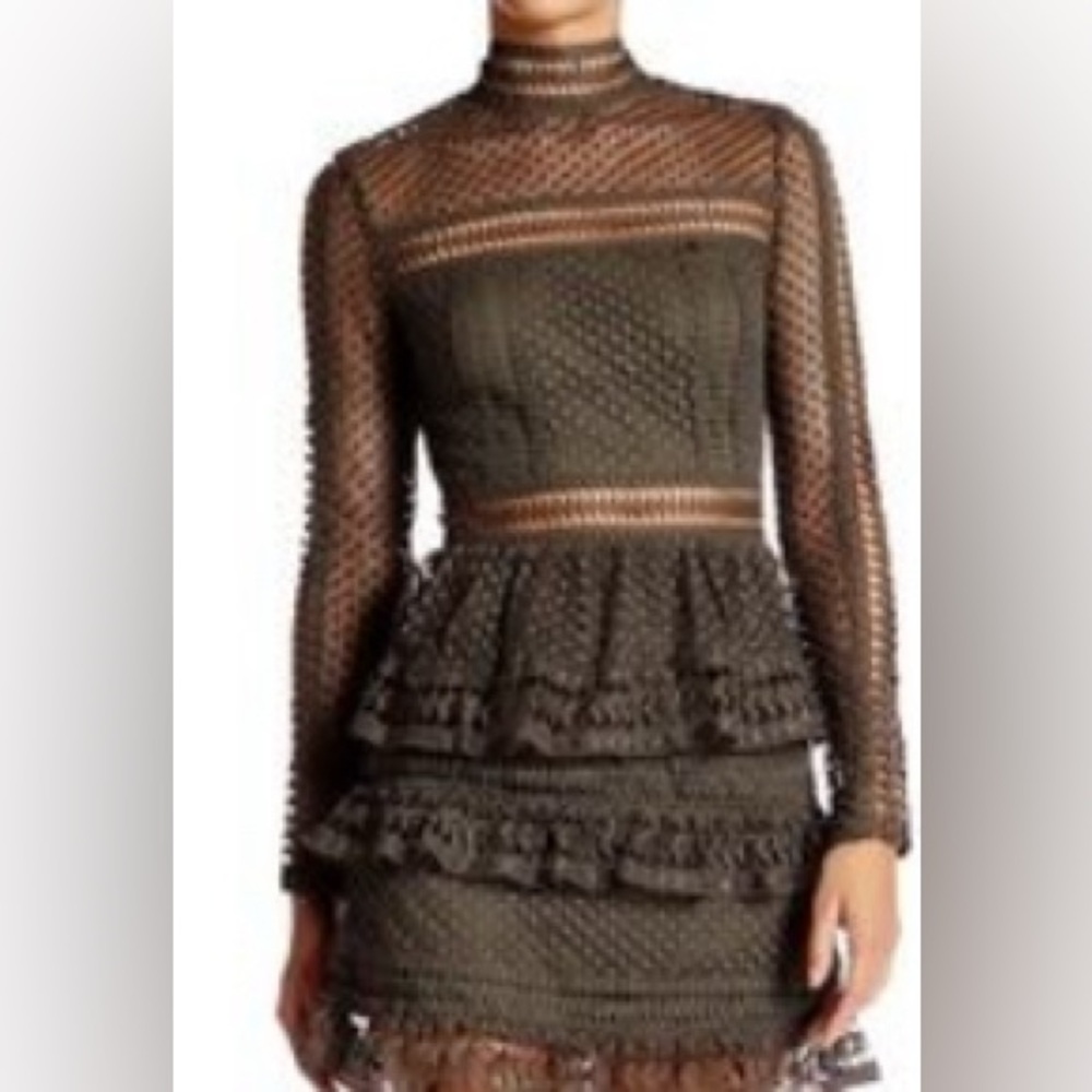 Romeo & Juliet Couture Brown Lace Long Sleeve Dress